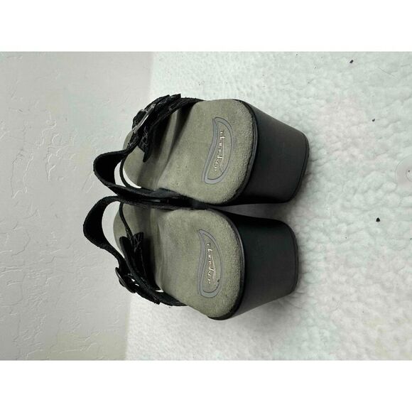 Dansko Black Leather Sandals Two Buckle Straps Slides Women Size 9 39 - Picture 3 of 7